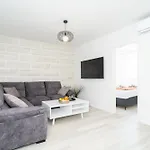 Star Apartamento *