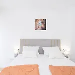 Star Apartamento *