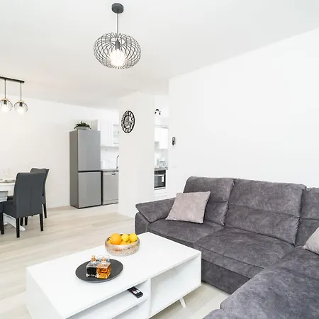 Apartament Star