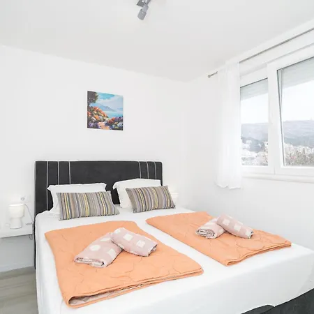 Star * Ντουμπρόβνικ